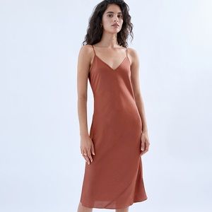 Aritzia Wilfred satin slip dress